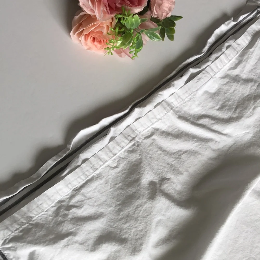 Restoration Hardware ITALIAN HOTEL SATIN STITCH Euro SHAM Fog White Silver